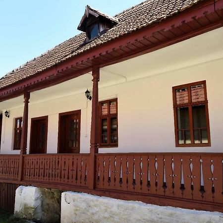Hotel Casa Optim à Călimăneşti Extérieur photo